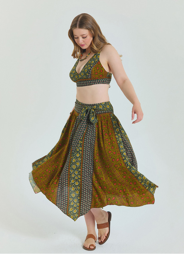 Green Plus Size Skirt with Waist Tie and Gipe Detail 4592